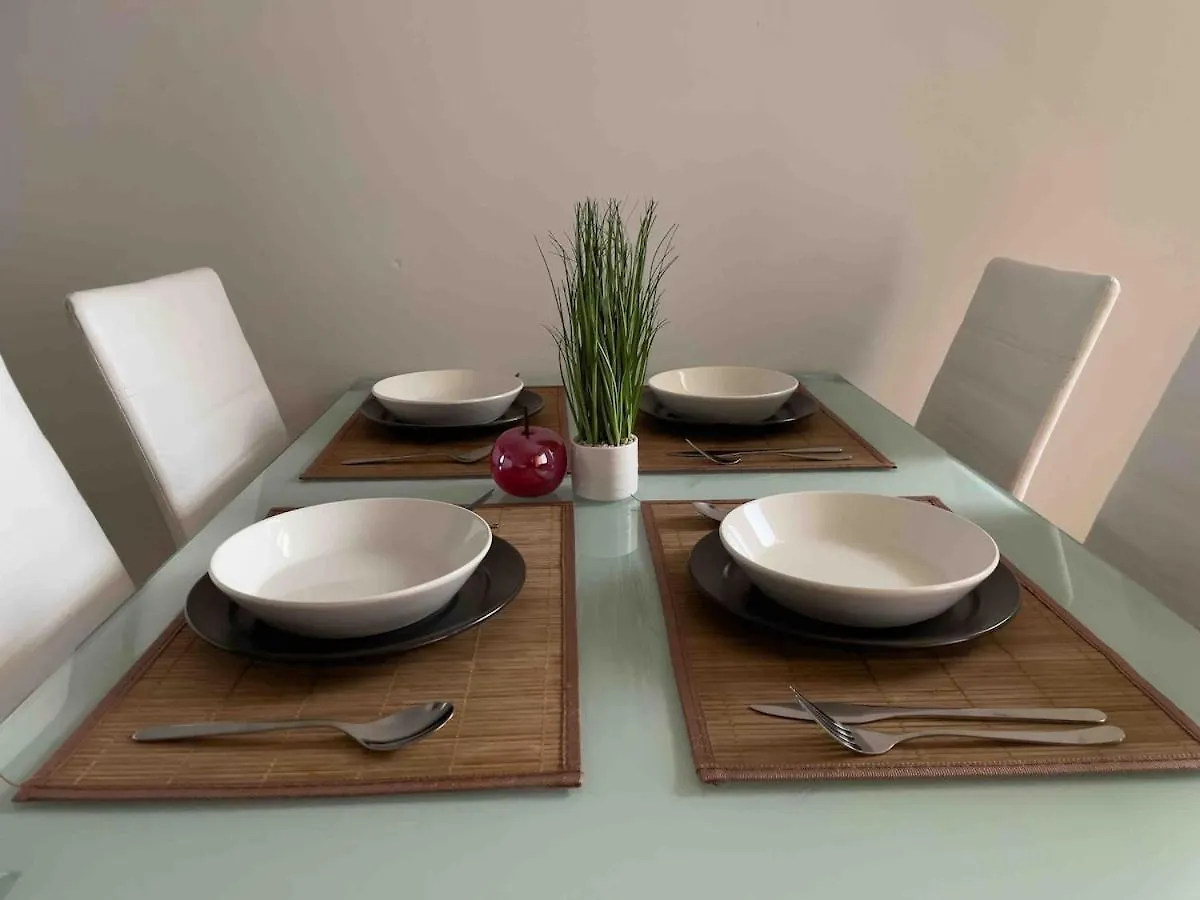 וינה Cosy Apartment Near Central Station אוסטריה