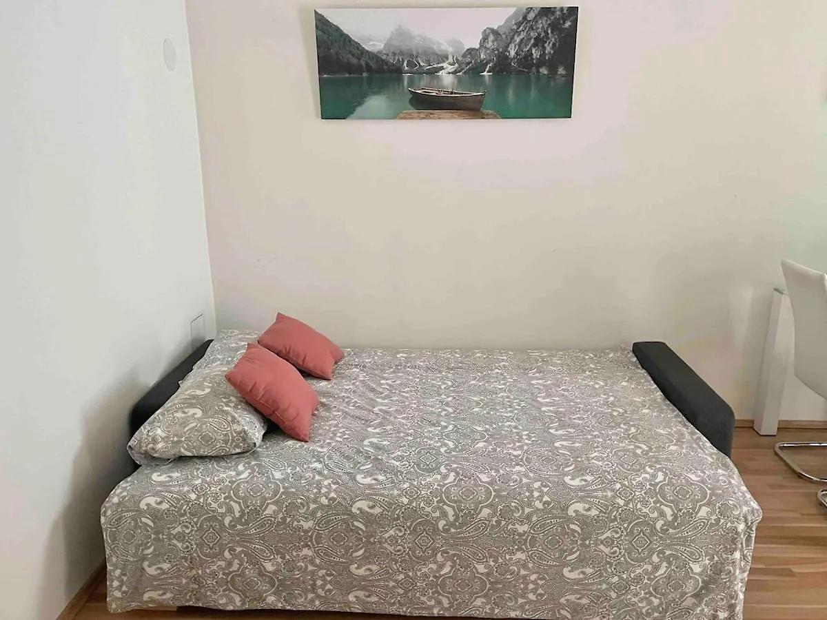 Cosy Apartment Near Central Station ウィーン